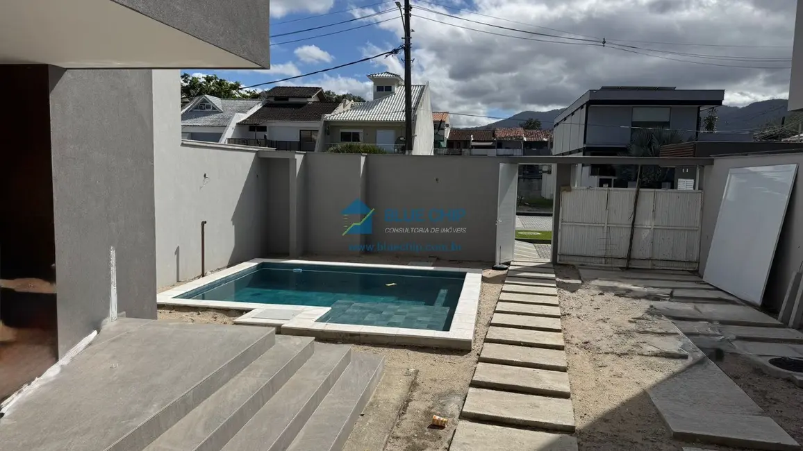 Foto 2 de Casa de Condomínio com 4 quartos à venda, 480m2 em Recreio dos Bandeirantes, Rio De Janeiro - RJ