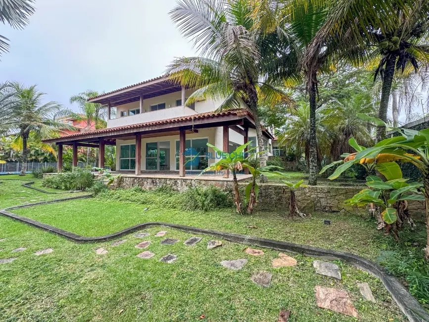 Casa de Condomínio com 6 quartos à venda, 806m2 em Barra da Tijuca, Rio De Janeiro - RJ - imagem 2 Foto 2 de Casa de Condomínio com 6 quartos à venda, 806m2 em Barra da Tijuca, Rio De Janeiro - RJ