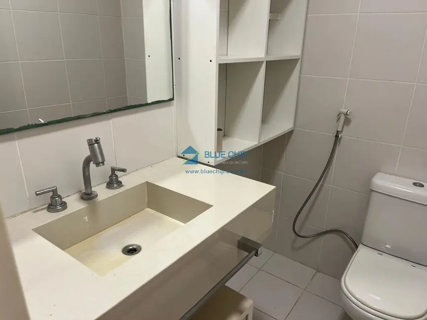 Sala Comercial à venda, 72m2 em Barra da Tijuca, Rio De Janeiro - RJ - imagem 8 Foto 8 de Sala Comercial à venda, 72m2 em Barra da Tijuca, Rio De Janeiro - RJ