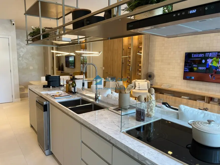 Casa de Condomínio com 3 quartos à venda, 318m2 em Barra da Tijuca, Rio De Janeiro - RJ - imagem 8 Foto 8 de Casa de Condomínio com 3 quartos à venda, 318m2 em Barra da Tijuca, Rio De Janeiro - RJ