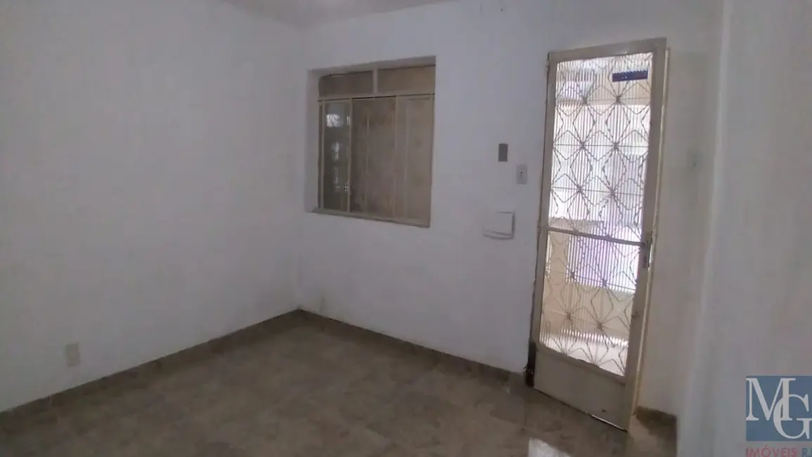 Casa com 1 quarto à venda, 40m2 em Engenho do Porto, Duque De Caxias - RJ - imagem 3 Foto 3 de Casa com 1 quarto à venda, 40m2 em Engenho do Porto, Duque De Caxias - RJ