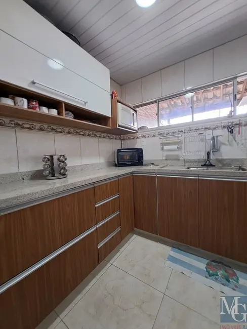 Casa com 2 quartos à venda, 60m2 em Chácaras Arcampo, Duque De Caxias - RJ - imagem 3 Foto 3 de Casa com 2 quartos à venda, 60m2 em Chácaras Arcampo, Duque De Caxias - RJ