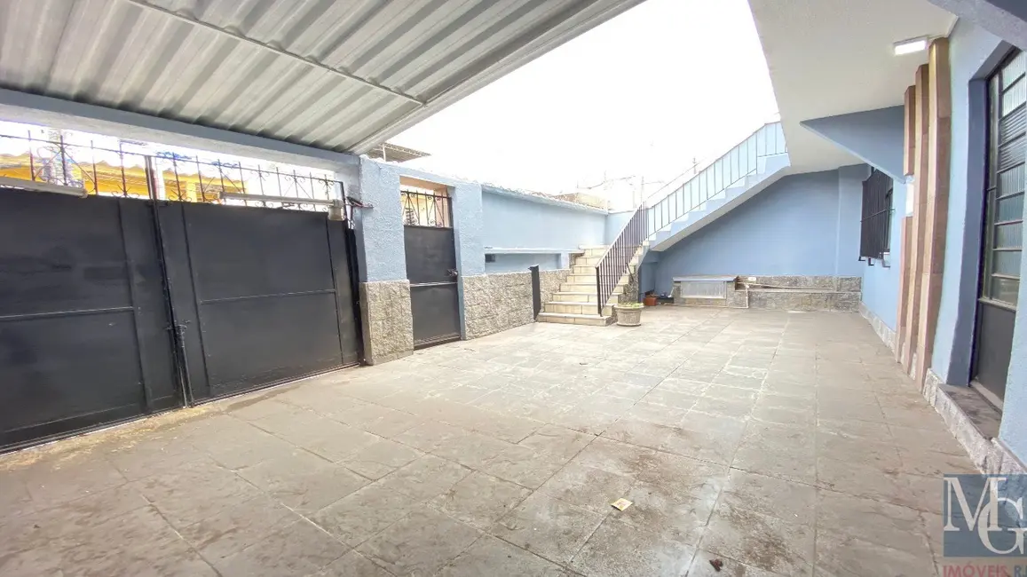 Casa com 4 quartos à venda, 225m2 em Vila São Luís, Duque De Caxias - RJ - imagem 3 Foto 3 de Casa com 4 quartos à venda, 225m2 em Vila São Luís, Duque De Caxias - RJ
