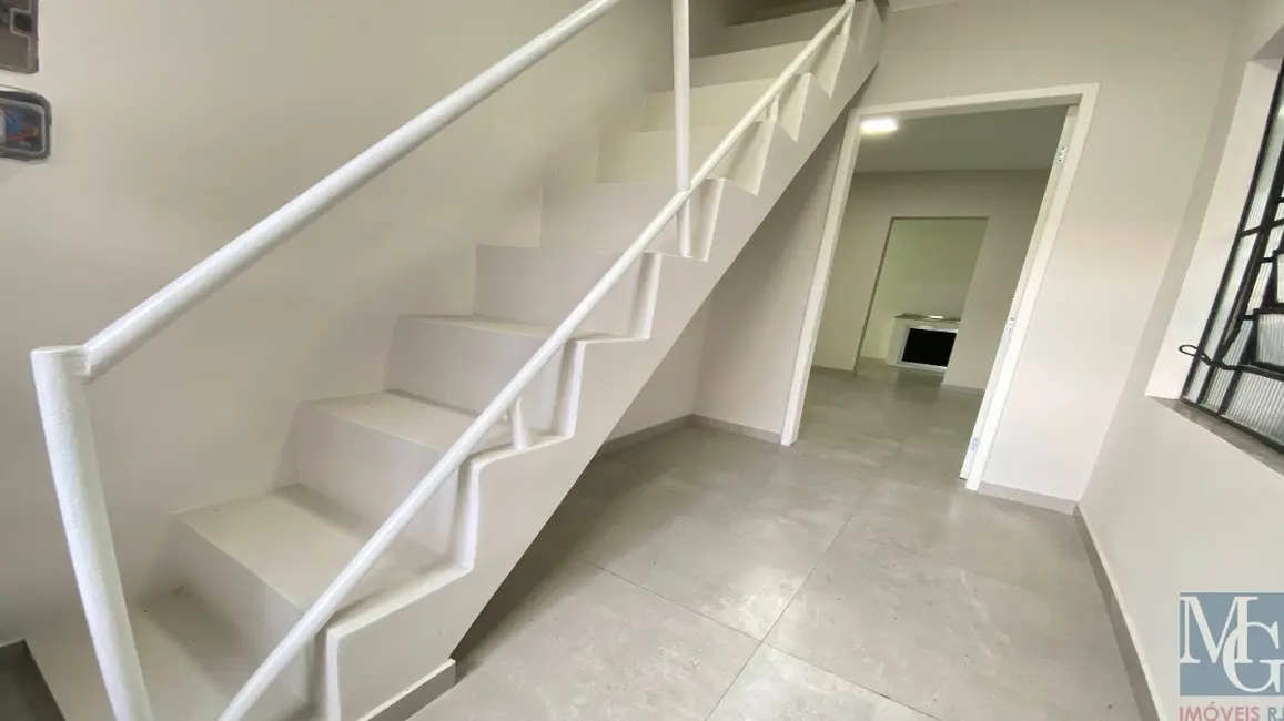 Casa com 4 quartos à venda, 225m2 em Vila São Luís, Duque De Caxias - RJ - imagem 5 Foto 5 de Casa com 4 quartos à venda, 225m2 em Vila São Luís, Duque De Caxias - RJ