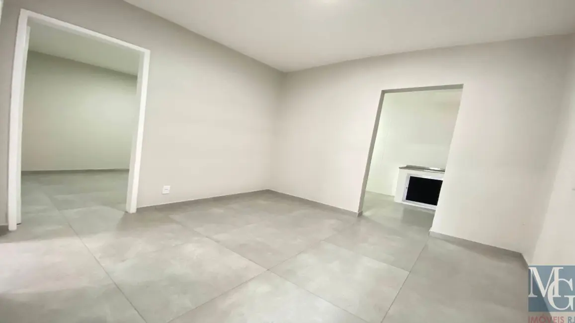 Casa com 4 quartos à venda, 225m2 em Vila São Luís, Duque De Caxias - RJ - imagem 6 Foto 6 de Casa com 4 quartos à venda, 225m2 em Vila São Luís, Duque De Caxias - RJ