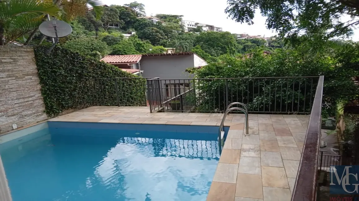 Foto 1 de Casa com 4 quartos à venda, 327m2 em Barra da Tijuca, Rio De Janeiro - RJ