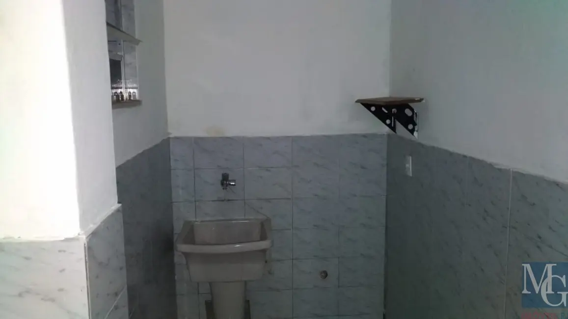 Casa com 5 quartos à venda, 90m2 em Vila São Luís, Duque De Caxias - RJ - imagem 6 Foto 6 de Casa com 5 quartos à venda, 90m2 em Vila São Luís, Duque De Caxias - RJ