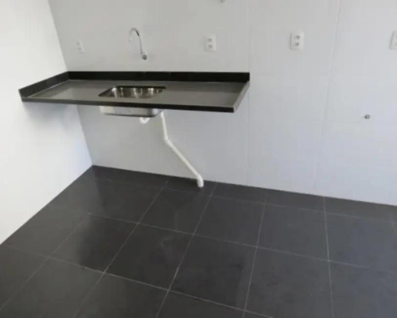 Apartamento com 3 quartos à venda, 100m2 em Jardim Vinte e Cinco de Agosto, Duque De Caxias - RJ - imagem 9 Foto 9 de Apartamento com 3 quartos à venda, 100m2 em Jardim Vinte e Cinco de Agosto, Duque De Caxias - RJ