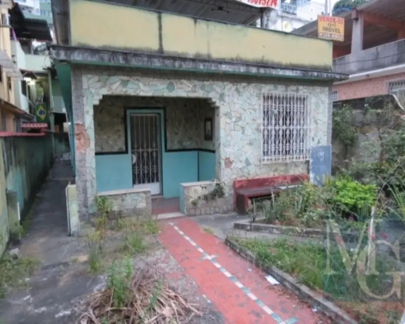 Casa com 3 quartos à venda, 113m2 em Jardim Vinte e Cinco de Agosto, Duque De Caxias - RJ - imagem 4 Foto 4 de Casa com 3 quartos à venda, 113m2 em Jardim Vinte e Cinco de Agosto, Duque De Caxias - RJ