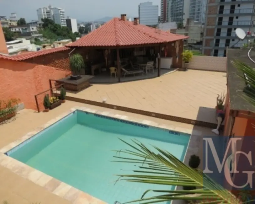 Foto 1 de Casa com 4 quartos à venda, 139m2 em Duque De Caxias - RJ