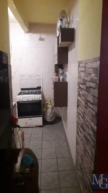 Casa com 2 quartos à venda, 45m2 em Centro, Duque De Caxias - RJ - imagem 6 Foto 6 de Casa com 2 quartos à venda, 45m2 em Centro, Duque De Caxias - RJ