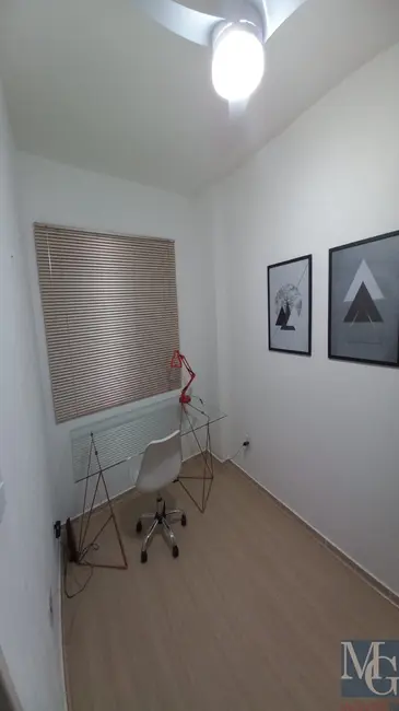 Apartamento com 3 quartos à venda, 95m2 em Jardim Vinte e Cinco de Agosto, Duque De Caxias - RJ - imagem 8 Foto 8 de Apartamento com 3 quartos à venda, 95m2 em Jardim Vinte e Cinco de Agosto, Duque De Caxias - RJ