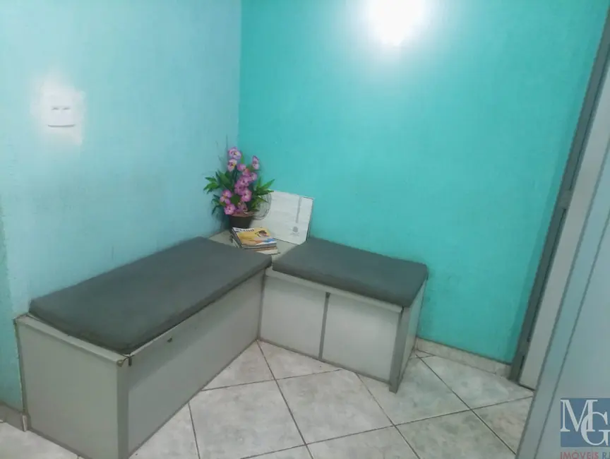 Foto 4 de Sala Comercial à venda, 30m2 em Centro, Duque De Caxias - RJ