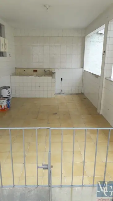 Casa com 2 quartos à venda, 80m2 em Centro, Duque De Caxias - RJ - imagem 9 Foto 9 de Casa com 2 quartos à venda, 80m2 em Centro, Duque De Caxias - RJ