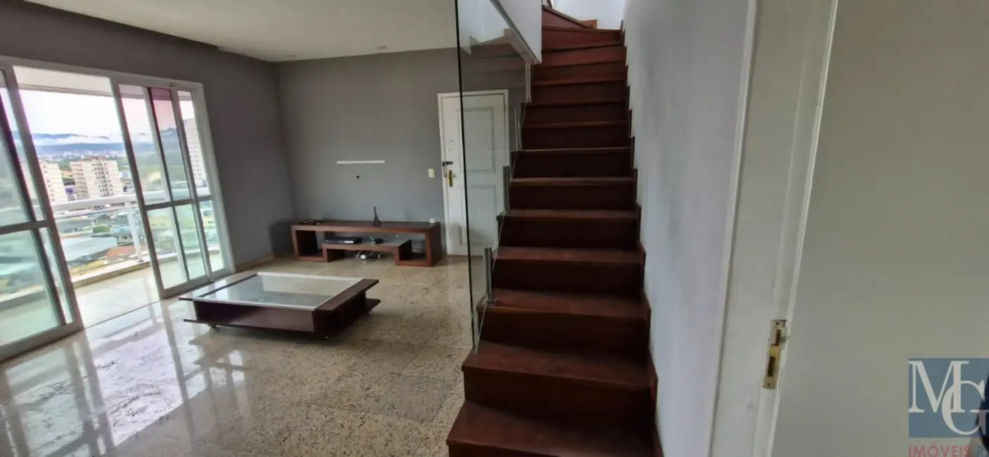 Apartamento com 3 quartos à venda, 330m2 em Jardim Vinte e Cinco de Agosto, Duque De Caxias - RJ - imagem 7 Foto 7 de Apartamento com 3 quartos à venda, 330m2 em Jardim Vinte e Cinco de Agosto, Duque De Caxias - RJ
