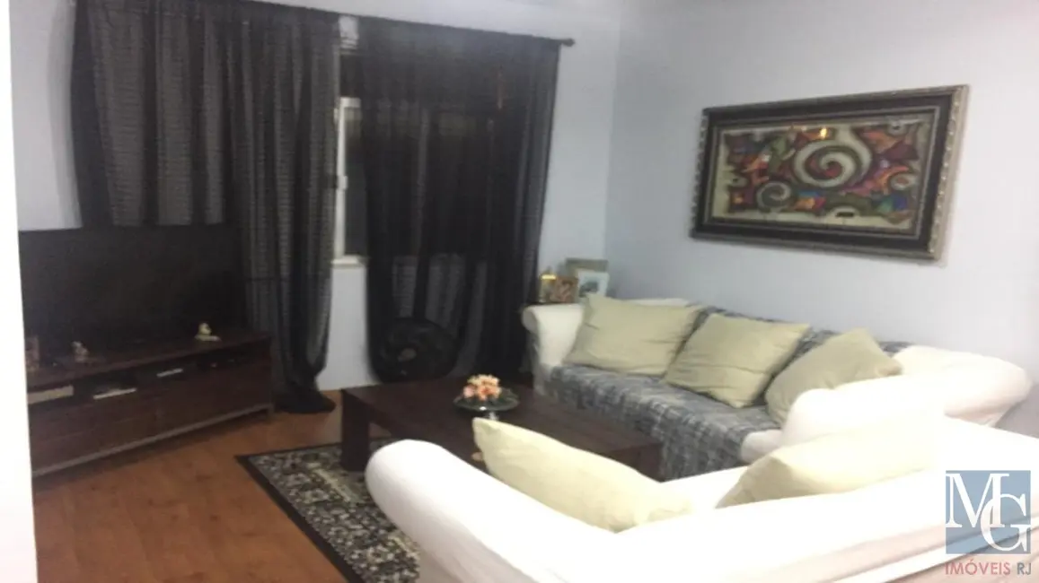 Casa com 3 quartos à venda, 120m2 em Parque Felicidade, Duque De Caxias - RJ - imagem 7 Foto 7 de Casa com 3 quartos à venda, 120m2 em Parque Felicidade, Duque De Caxias - RJ