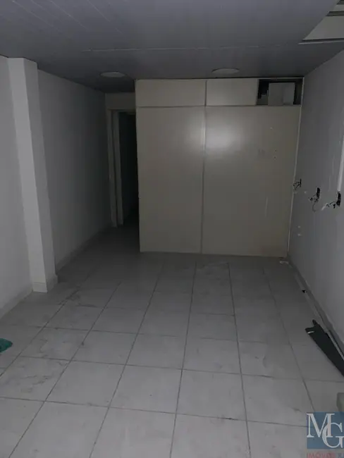 Loja para alugar, 92m2 em Centro, Duque De Caxias - RJ - imagem 4 Foto 4 de Loja para alugar, 92m2 em Centro, Duque De Caxias - RJ