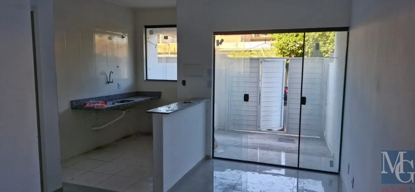 Casa com 3 quartos à venda, 98m2 em Doutor Laureano, Duque De Caxias - RJ - imagem 4 Foto 4 de Casa com 3 quartos à venda, 98m2 em Doutor Laureano, Duque De Caxias - RJ