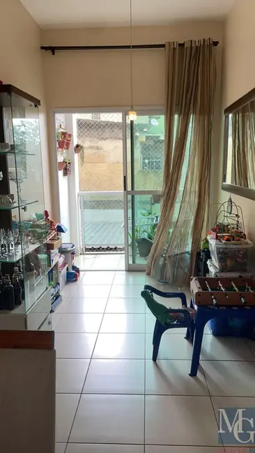 Apartamento com 2 quartos à venda, 60m2 em Parque Paulicéia, Duque De Caxias - RJ - imagem 4 Foto 4 de Apartamento com 2 quartos à venda, 60m2 em Parque Paulicéia, Duque De Caxias - RJ