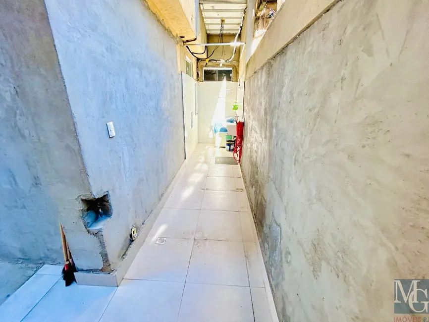 Casa com 2 quartos à venda, 56m2 em Vila São Sebastião, Duque De Caxias - RJ - imagem 5 Foto 5 de Casa com 2 quartos à venda, 56m2 em Vila São Sebastião, Duque De Caxias - RJ