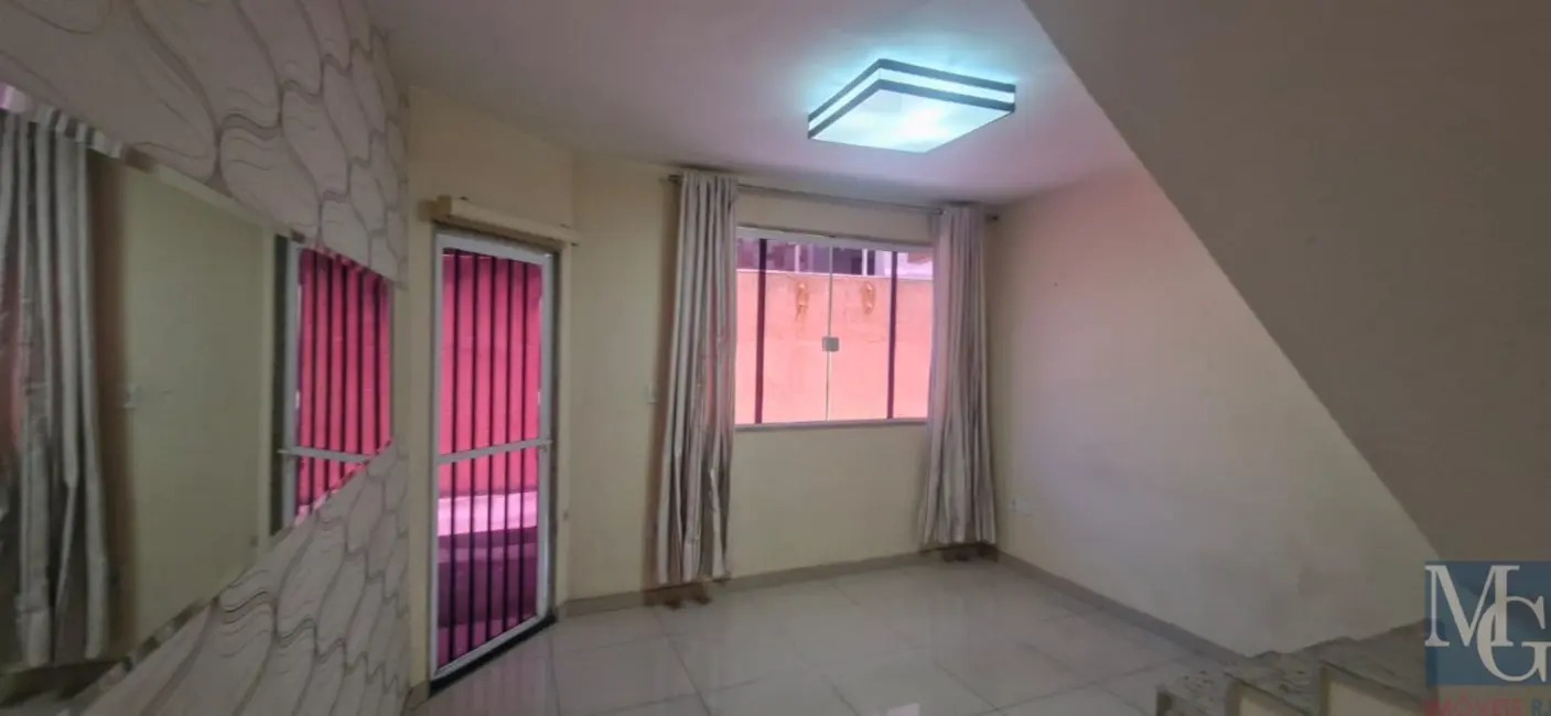 Casa de Condomínio com 2 quartos à venda, 65m2 em Itatiaia, Duque De Caxias - RJ - imagem 4 Foto 4 de Casa de Condomínio com 2 quartos à venda, 65m2 em Itatiaia, Duque De Caxias - RJ