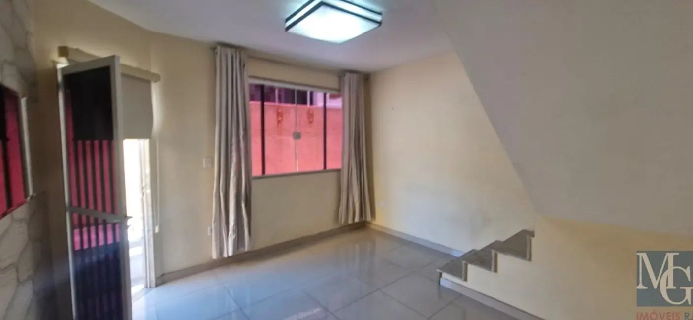 Casa de Condomínio com 2 quartos à venda, 65m2 em Itatiaia, Duque De Caxias - RJ - imagem 3 Foto 3 de Casa de Condomínio com 2 quartos à venda, 65m2 em Itatiaia, Duque De Caxias - RJ