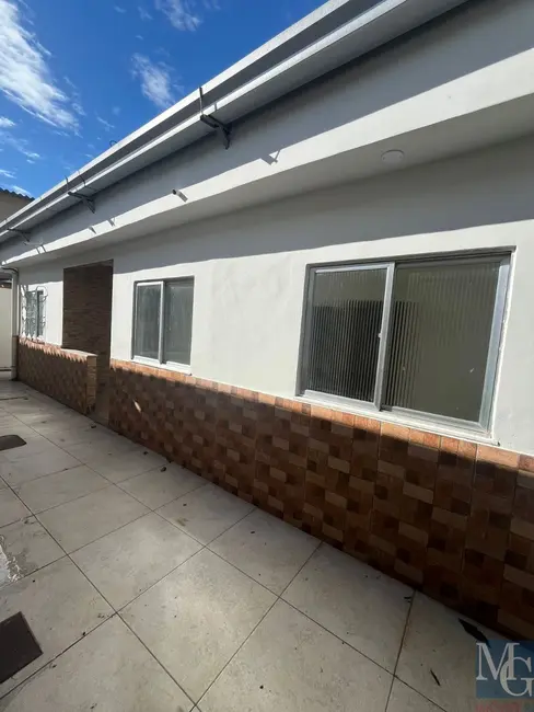 Casa com 3 quartos à venda, 59m2 em Vila São Luís, Duque De Caxias - RJ - imagem 3 Foto 3 de Casa com 3 quartos à venda, 59m2 em Vila São Luís, Duque De Caxias - RJ