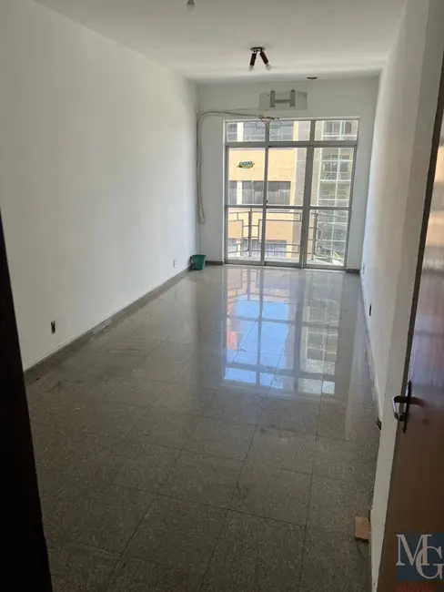 Sala Comercial à venda, 25m2 em Jardim Vinte e Cinco de Agosto, Duque De Caxias - RJ - imagem 1 Foto 1 de Sala Comercial à venda, 25m2 em Jardim Vinte e Cinco de Agosto, Duque De Caxias - RJ