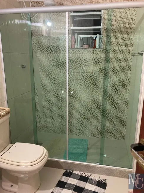 Casa com 2 quartos à venda, 203m2 em Parque Lafaiete, Duque De Caxias - RJ - imagem 9 Foto 9 de Casa com 2 quartos à venda, 203m2 em Parque Lafaiete, Duque De Caxias - RJ
