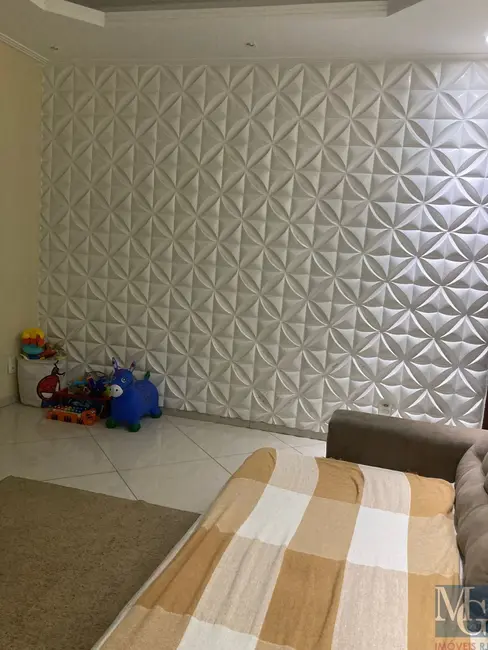 Casa com 2 quartos à venda, 203m2 em Parque Lafaiete, Duque De Caxias - RJ - imagem 5 Foto 5 de Casa com 2 quartos à venda, 203m2 em Parque Lafaiete, Duque De Caxias - RJ