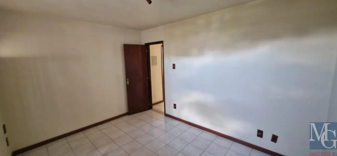 Casa de Condomínio com 3 quartos à venda, 160m2 em Centro, Duque De Caxias - RJ - imagem 6 Foto 6 de Casa de Condomínio com 3 quartos à venda, 160m2 em Centro, Duque De Caxias - RJ