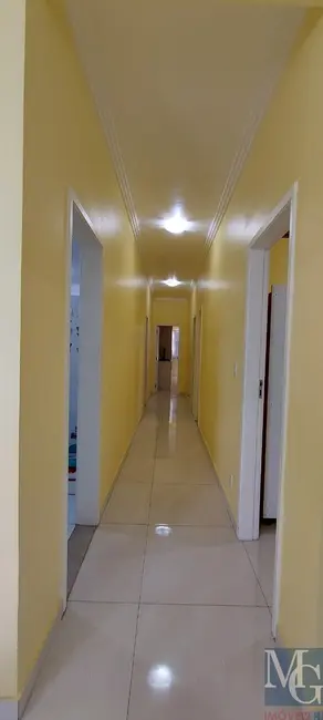 Casa com 4 quartos à venda, 364m2 em Parque Paulicéia, Duque De Caxias - RJ - imagem 6 Foto 6 de Casa com 4 quartos à venda, 364m2 em Parque Paulicéia, Duque De Caxias - RJ