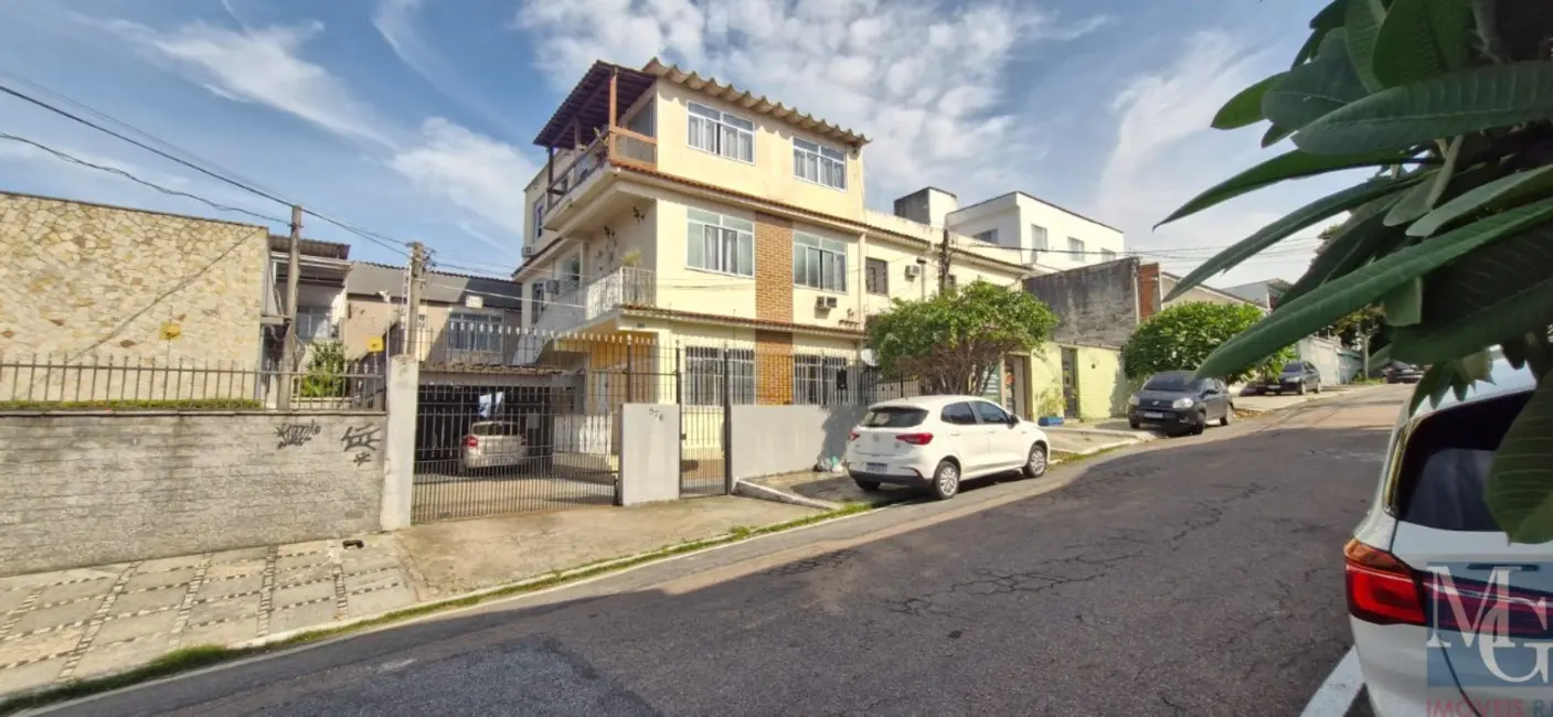 Apartamento com 3 quartos à venda, 80m2 em Jardim Vinte e Cinco de Agosto, Duque De Caxias - RJ - imagem 2 Foto 2 de Apartamento com 3 quartos à venda, 80m2 em Jardim Vinte e Cinco de Agosto, Duque De Caxias - RJ