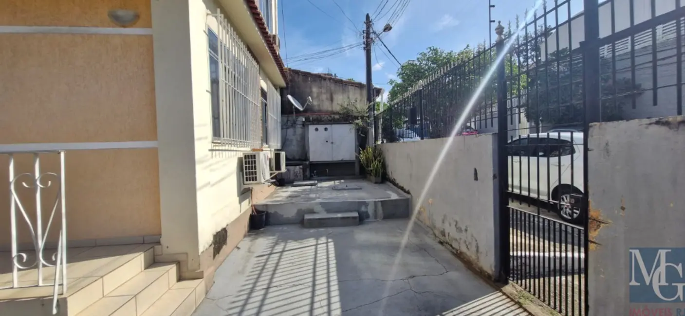 Apartamento com 3 quartos à venda, 80m2 em Jardim Vinte e Cinco de Agosto, Duque De Caxias - RJ - imagem 4 Foto 4 de Apartamento com 3 quartos à venda, 80m2 em Jardim Vinte e Cinco de Agosto, Duque De Caxias - RJ