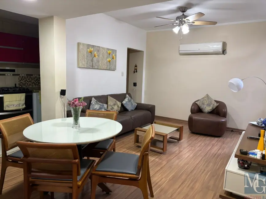 Apartamento com 3 quartos à venda, 73m2 em Centro, Duque De Caxias - RJ - imagem 2 Foto 2 de Apartamento com 3 quartos à venda, 73m2 em Centro, Duque De Caxias - RJ
