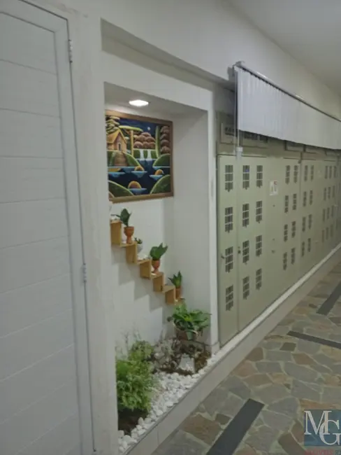 Apartamento com 2 quartos à venda, 49m2 em Centro, Duque De Caxias - RJ - imagem 5 Foto 5 de Apartamento com 2 quartos à venda, 49m2 em Centro, Duque De Caxias - RJ