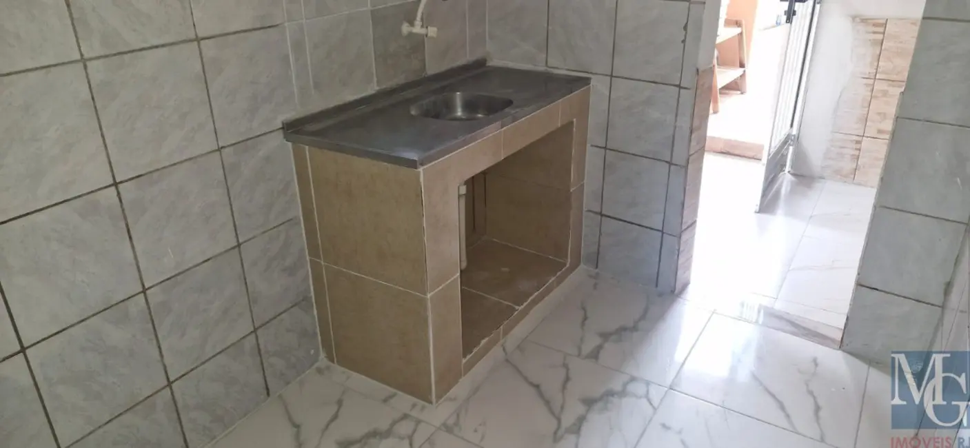 Casa com 1 quarto à venda, 35m2 em Vila Leopoldina, Duque De Caxias - RJ - imagem 2 Foto 2 de Casa com 1 quarto à venda, 35m2 em Vila Leopoldina, Duque De Caxias - RJ