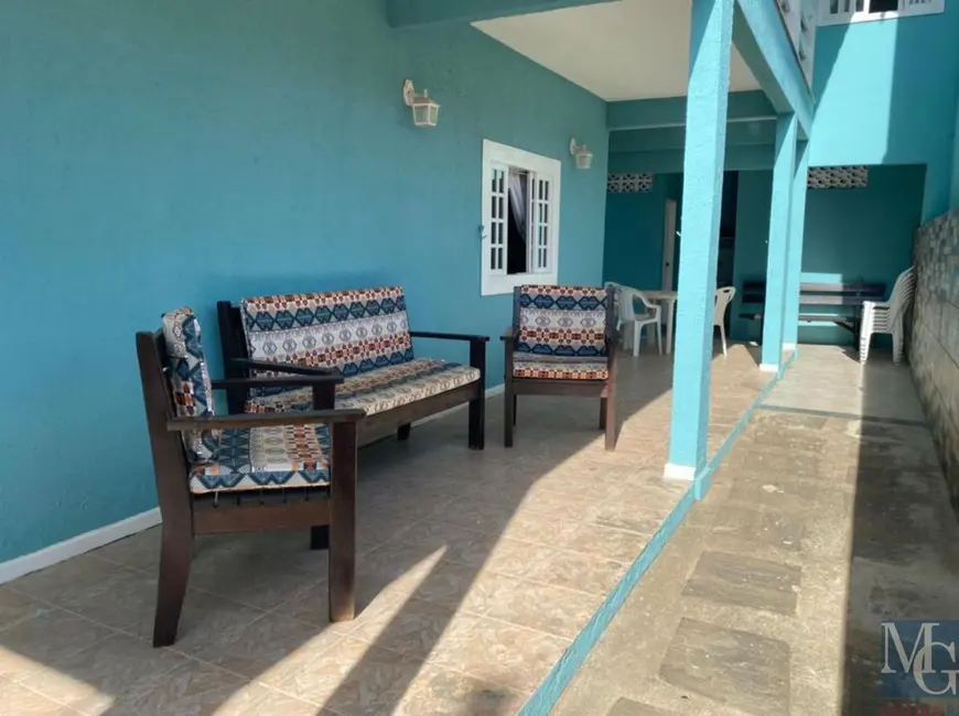 Foto 5 de Casa com 4 quartos à venda, 150m2 em Arraial Do Cabo - RJ