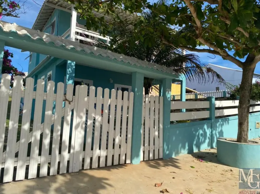 Foto 2 de Casa com 4 quartos à venda, 150m2 em Arraial Do Cabo - RJ