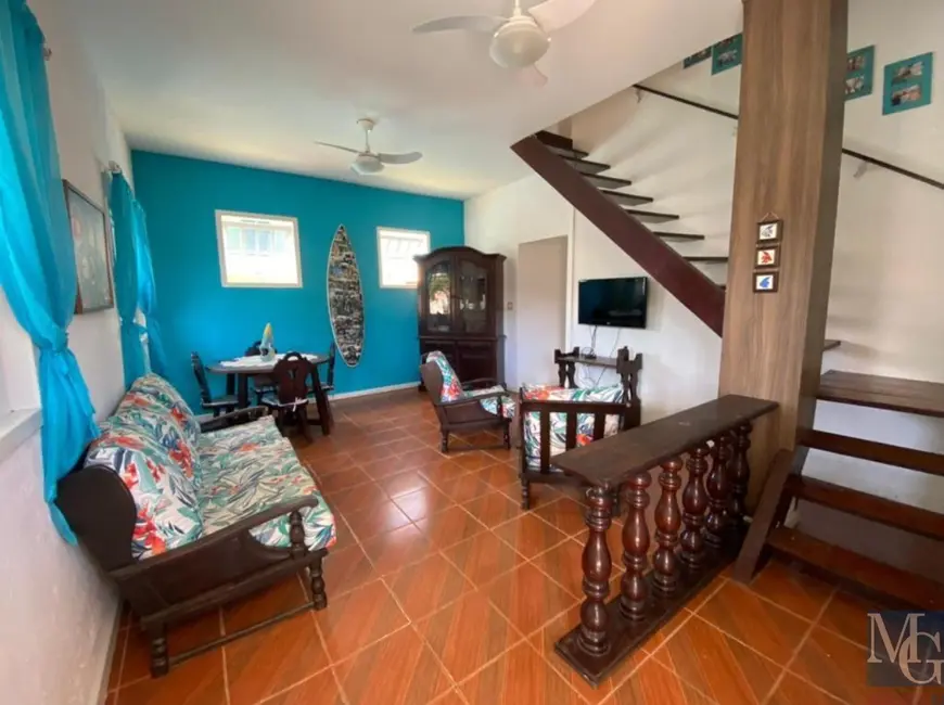 Foto 7 de Casa com 4 quartos à venda, 150m2 em Arraial Do Cabo - RJ