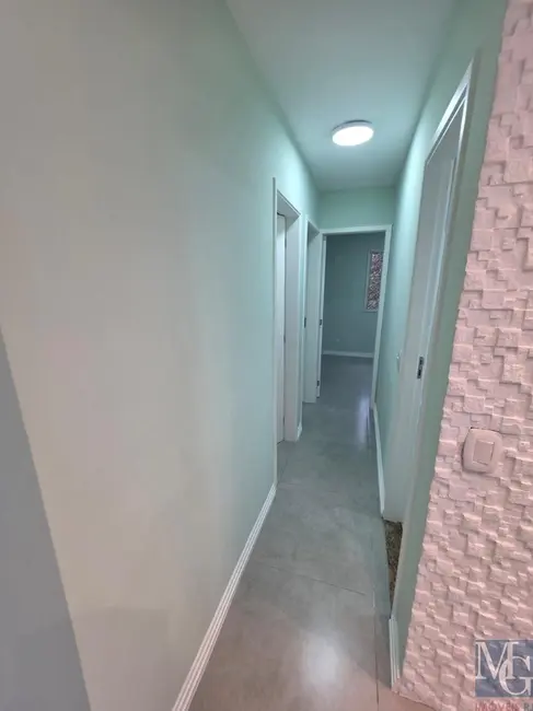 Foto 3 de Apartamento com 3 quartos à venda, 55m2 em Centro, Duque De Caxias - RJ