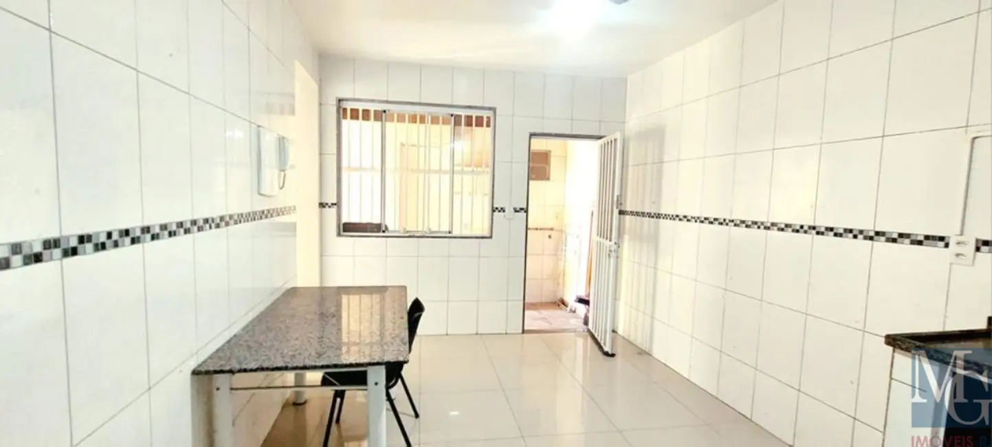 Foto 4 de Casa com 2 quartos à venda, 79m2 em Duque De Caxias - RJ