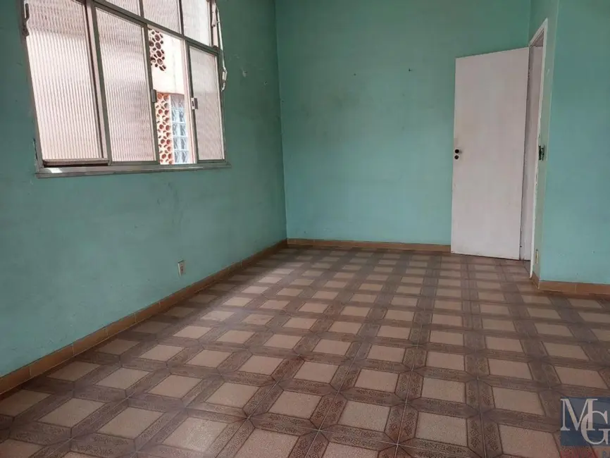 Foto 3 de Casa com 5 quartos à venda, 250m2 em Centro, Duque De Caxias - RJ