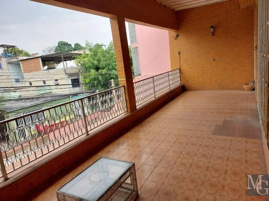 Foto 7 de Casa com 5 quartos à venda, 250m2 em Centro, Duque De Caxias - RJ