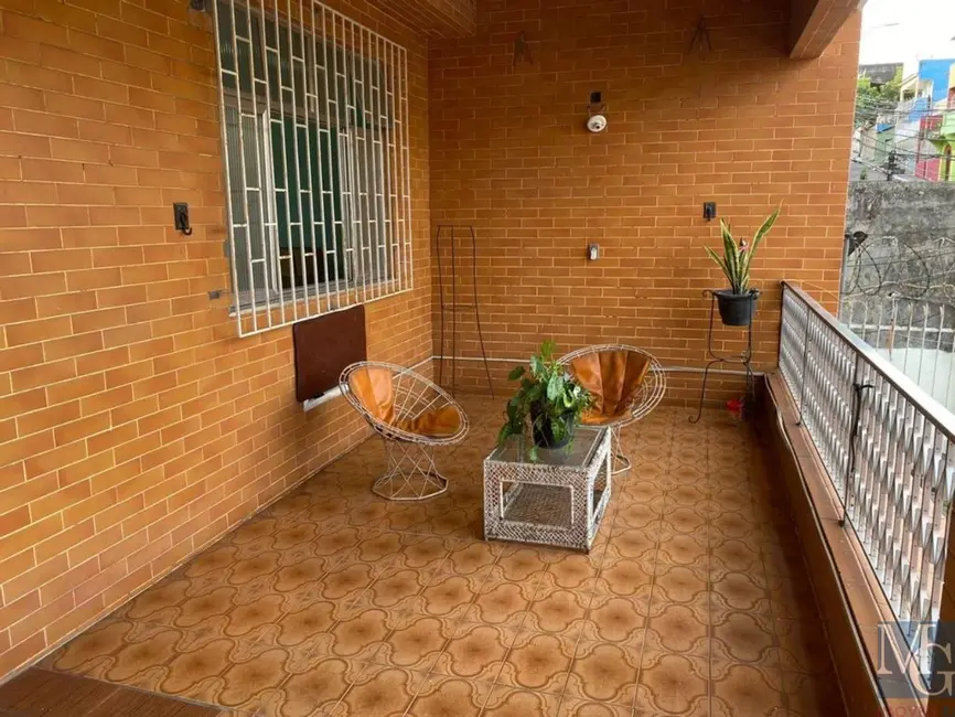 Foto 5 de Casa com 5 quartos à venda, 250m2 em Centro, Duque De Caxias - RJ