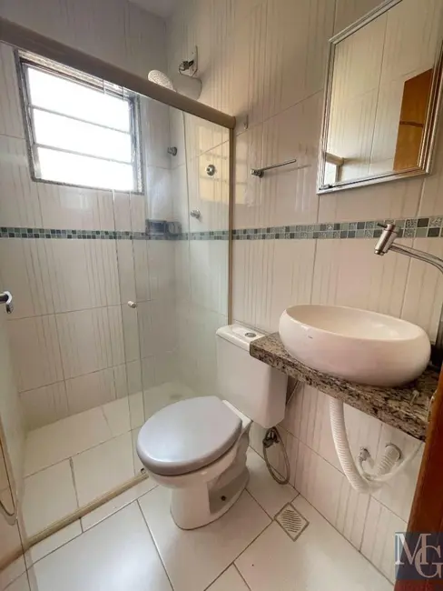 Foto 3 de Casa de Condomínio com 2 quartos à venda, 71m2 em Vila Itamarati, Duque De Caxias - RJ