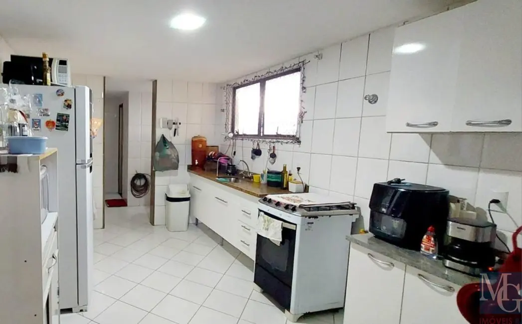 Foto 4 de Apartamento com 1 quarto à venda, 108m2 em Jardim Vinte e Cinco de Agosto, Duque De Caxias - RJ