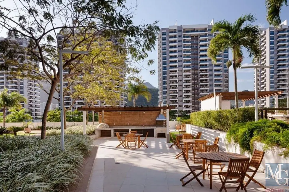 Apartamento com 2 quartos à venda, 118m2 em Barra da Tijuca, Rio De Janeiro - RJ - imagem 2 Foto 2 de Apartamento com 2 quartos à venda, 118m2 em Barra da Tijuca, Rio De Janeiro - RJ