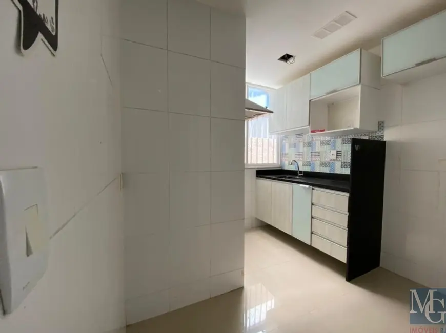 Apartamento com 2 quartos à venda, 60m2 em Jardim Vinte e Cinco de Agosto, Duque De Caxias - RJ - imagem 8 Foto 8 de Apartamento com 2 quartos à venda, 60m2 em Jardim Vinte e Cinco de Agosto, Duque De Caxias - RJ