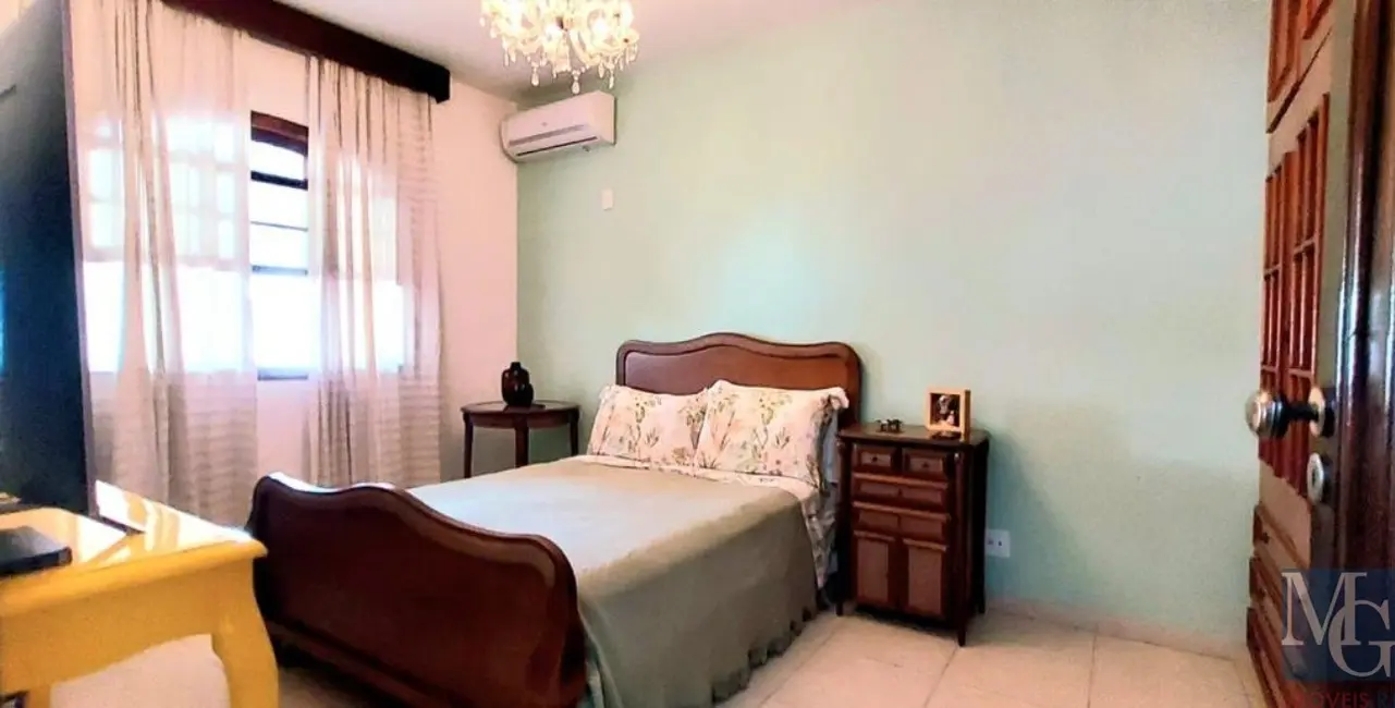 Foto 7 de Casa com 3 quartos à venda, 179m2 em Jardim Vinte e Cinco de Agosto, Duque De Caxias - RJ